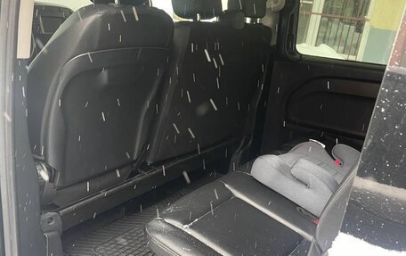 Mercedes-Benz Vito, 2017 год, 3 150 000 рублей, 5 фотография