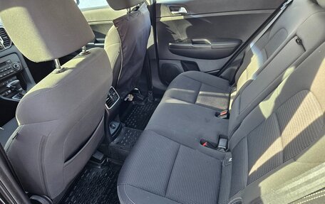 KIA Sportage IV рестайлинг, 2018 год, 3 000 000 рублей, 4 фотография