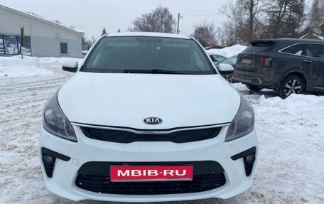 KIA Rio IV, 2018 год, 799 000 рублей, 1 фотография