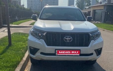 Toyota Land Cruiser Prado 150 рестайлинг 2, 2020 год, 6 350 000 рублей, 1 фотография