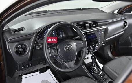 Toyota Corolla, 2016 год, 1 349 000 рублей, 8 фотография