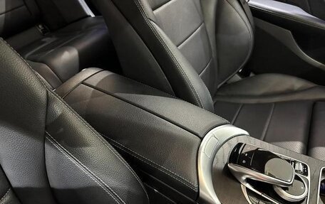 Mercedes-Benz C-Класс, 2017 год, 1 780 000 рублей, 15 фотография