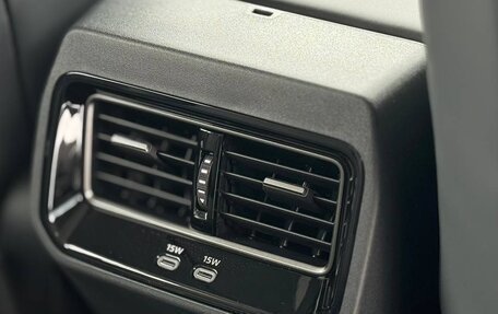 Toyota RAV4, 2025 год, 5 050 000 рублей, 19 фотография