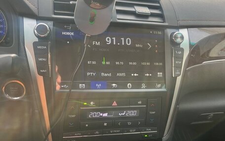 Toyota Camry, 2017 год, 2 599 000 рублей, 6 фотография