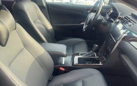 Toyota Camry, 2017 год, 2 599 000 рублей, 10 фотография