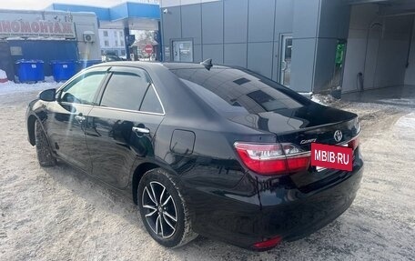 Toyota Camry, 2017 год, 2 599 000 рублей, 3 фотография