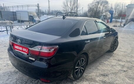 Toyota Camry, 2017 год, 2 599 000 рублей, 4 фотография