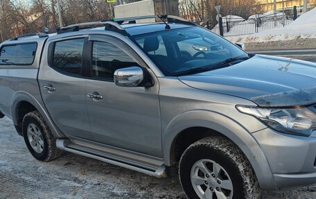 Mitsubishi L200 IV рестайлинг, 2017 год, 2 500 000 рублей, 14 фотография