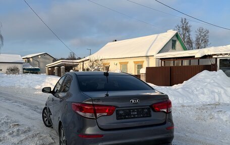 KIA Rio III рестайлинг, 2017 год, 1 050 000 рублей, 8 фотография