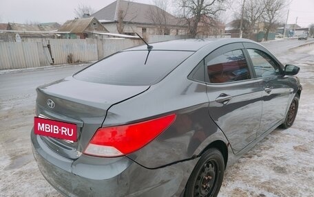 Hyundai Solaris II рестайлинг, 2012 год, 480 000 рублей, 3 фотография