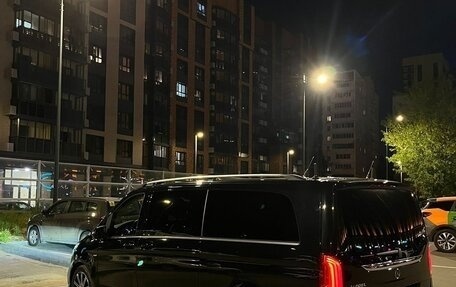 Mercedes-Benz V-Класс, 2021 год, 6 800 000 рублей, 4 фотография