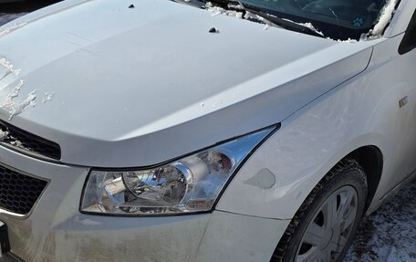 Chevrolet Cruze II, 2010 год, 300 000 рублей, 2 фотография