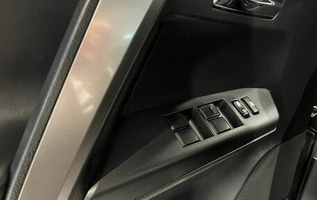 Toyota RAV4, 2019 год, 2 668 000 рублей, 9 фотография