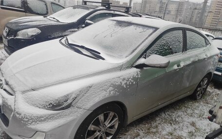 Hyundai Solaris II рестайлинг, 2012 год, 461 200 рублей, 1 фотография