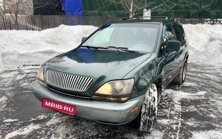 Lexus RX IV рестайлинг, 1998 год, 680 000 рублей, 1 фотография