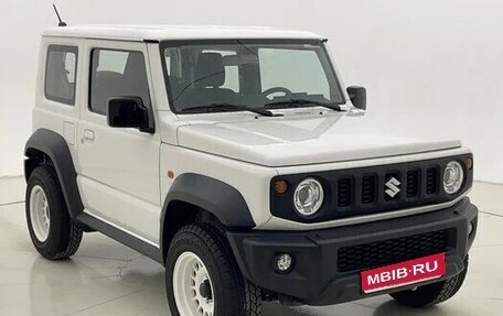 Suzuki Jimny, 2022 год, 2 420 000 рублей, 1 фотография