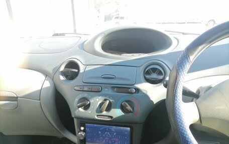 Toyota Vitz, 2001 год, 420 000 рублей, 3 фотография