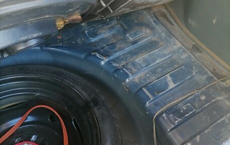 Toyota Vitz, 2001 год, 420 000 рублей, 13 фотография