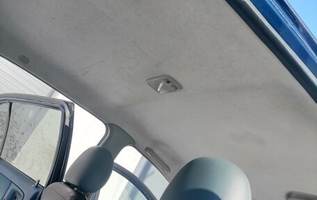 Toyota Vitz, 2001 год, 420 000 рублей, 16 фотография