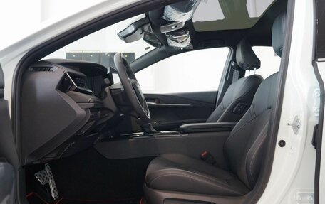 Toyota Camry, 2025 год, 5 090 000 рублей, 15 фотография