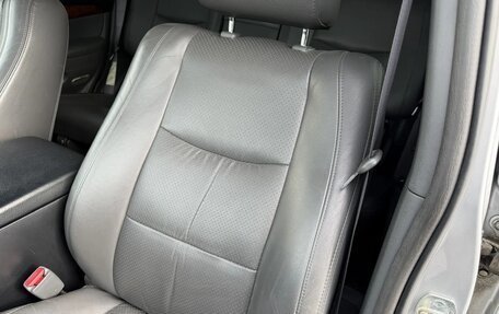 Toyota Land Cruiser Prado 120 рестайлинг, 2005 год, 2 175 000 рублей, 19 фотография