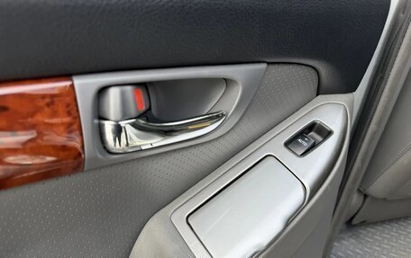 Toyota Land Cruiser Prado 120 рестайлинг, 2005 год, 2 175 000 рублей, 20 фотография