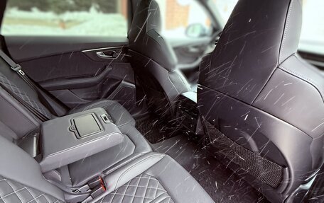 Audi SQ8, 2023 год, 13 800 000 рублей, 17 фотография