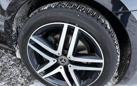 Mercedes-Benz V-Класс, 2017 год, 6 700 000 рублей, 4 фотография