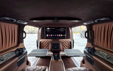 Mercedes-Benz V-Класс, 2017 год, 6 700 000 рублей, 25 фотография