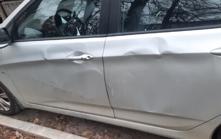 Hyundai Solaris II рестайлинг, 2012 год, 461 200 рублей, 5 фотография