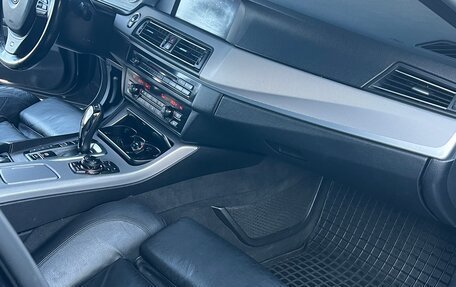 BMW 5 серия, 2012 год, 1 800 000 рублей, 13 фотография