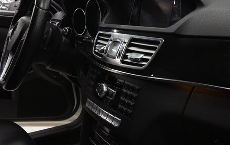 Mercedes-Benz E-Класс, 2013 год, 1 849 000 рублей, 12 фотография