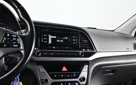 Hyundai Elantra VI рестайлинг, 2017 год, 1 199 000 рублей, 12 фотография