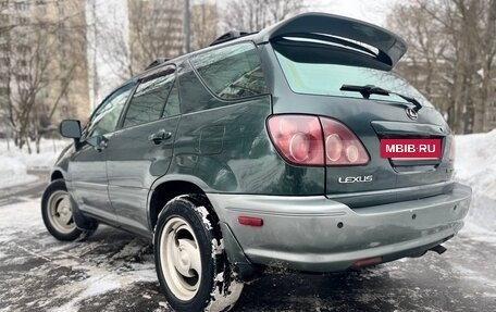 Lexus RX IV рестайлинг, 1998 год, 680 000 рублей, 24 фотография