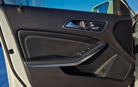 Mercedes-Benz GLA, 2019 год, 2 650 000 рублей, 11 фотография