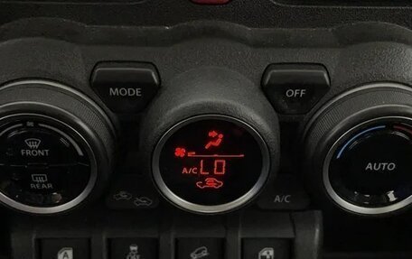 Suzuki Jimny, 2022 год, 2 420 000 рублей, 8 фотография