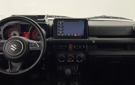 Suzuki Jimny, 2022 год, 2 420 000 рублей, 10 фотография