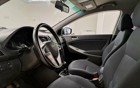 Hyundai Solaris II рестайлинг, 2012 год, 699 000 рублей, 20 фотография