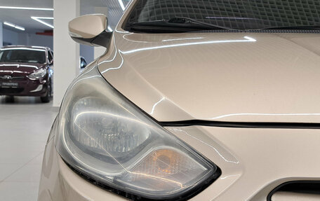 Hyundai Solaris II рестайлинг, 2012 год, 699 000 рублей, 21 фотография