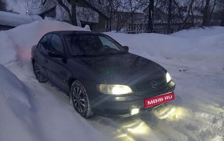 Opel Omega B, 2002 год, 193 000 рублей, 1 фотография