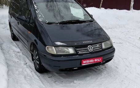 Volkswagen Sharan I рестайлинг, 1999 год, 350 000 рублей, 1 фотография