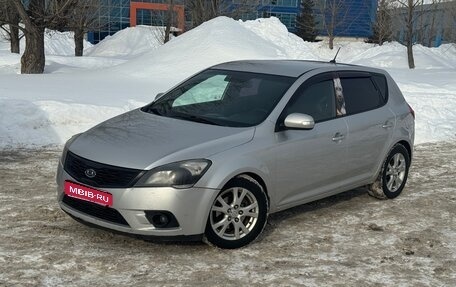 KIA cee'd I рестайлинг, 2010 год, 565 000 рублей, 1 фотография