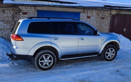 Mitsubishi Pajero Sport II рестайлинг, 2012 год, 1 670 000 рублей, 3 фотография