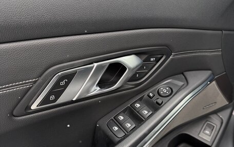 BMW 3 серия, 2020 год, 4 500 000 рублей, 15 фотография