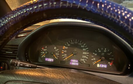 Mercedes-Benz C-Класс, 2000 год, 350 000 рублей, 9 фотография