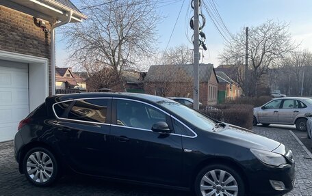 Opel Astra J, 2011 год, 740 000 рублей, 4 фотография