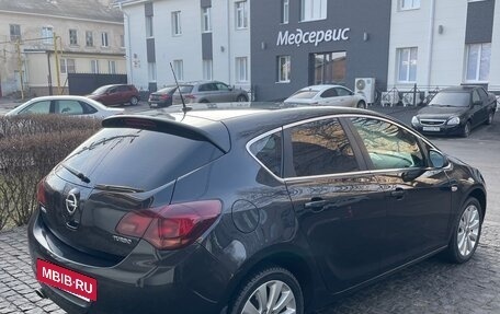 Opel Astra J, 2011 год, 740 000 рублей, 5 фотография