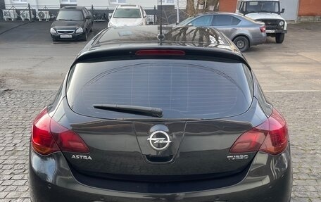 Opel Astra J, 2011 год, 740 000 рублей, 6 фотография