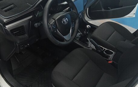 Toyota Corolla, 2013 год, 1 200 000 рублей, 10 фотография