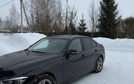 BMW 3 серия, 2016 год, 2 300 000 рублей, 2 фотография